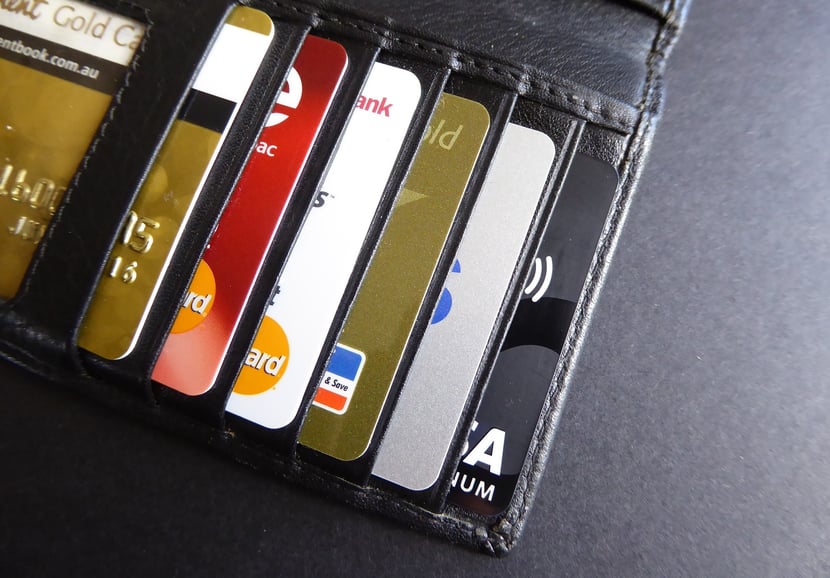 credit-card-1104960_1920